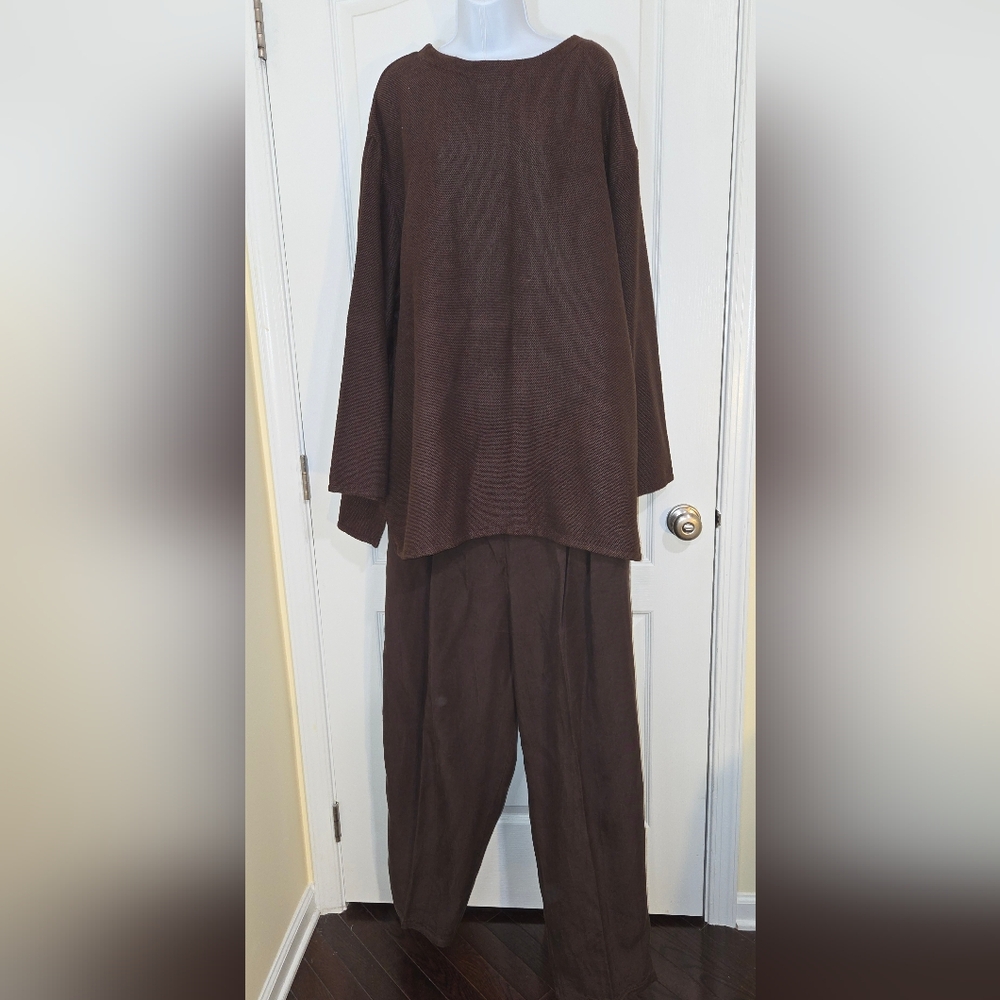 Brown Crew Neck Sweater and pants set